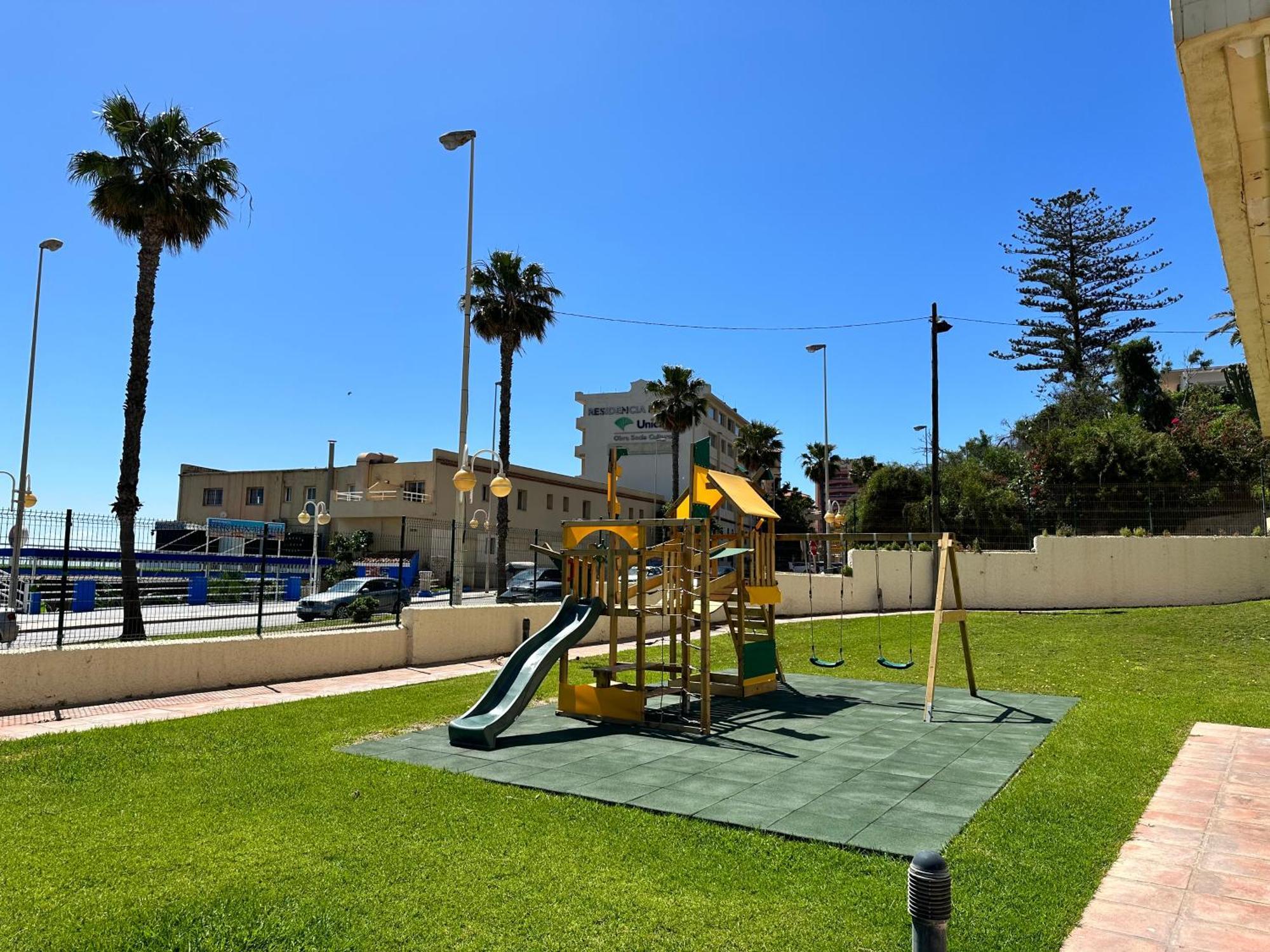 בנאלמדנה Aloha Playa Espana מראה חיצוני תמונה